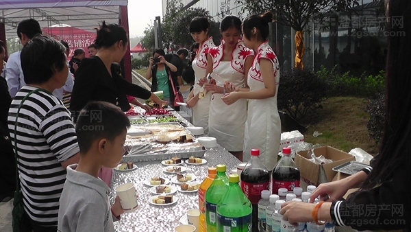 2011520638e18d71b08734.jpg