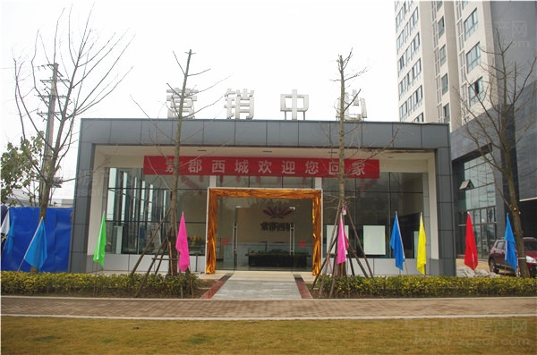 1010590993ddc986015296.jpg