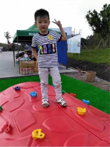 fb1535dc329d8865e98fc7375cbe2d23.jpg