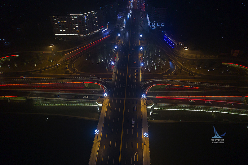 汇东大桥.jpg
