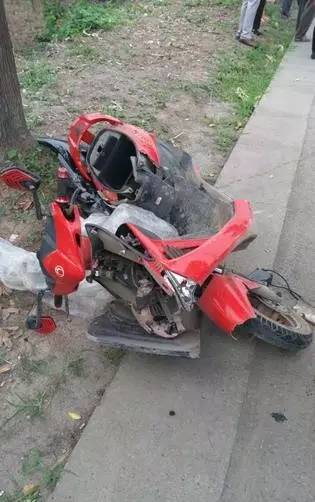 071913pk6b8z7pzbueo8bg.jpg