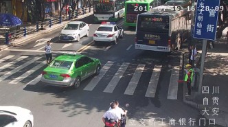 155731mn819cad9ii680u9.jpg.thumb.jpg