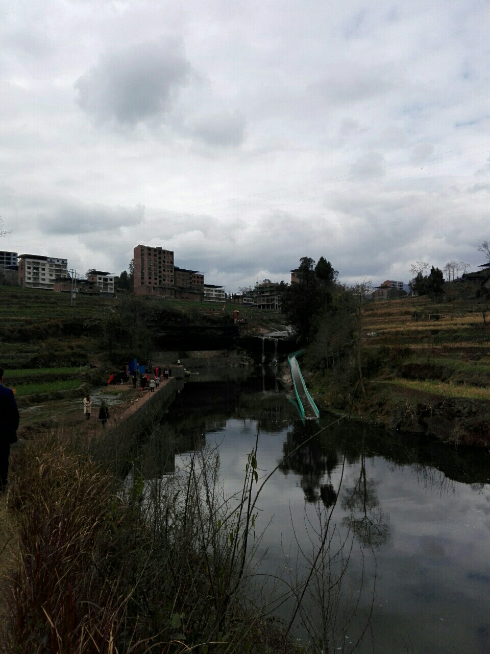 2018030107071223357793_960_1280.jpg