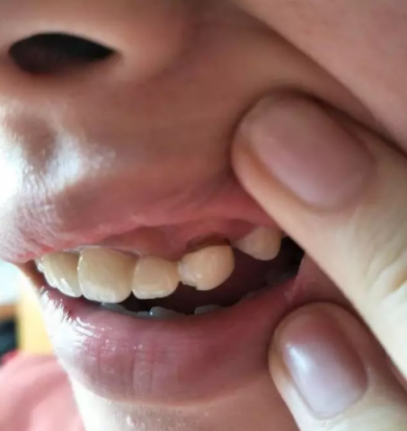 092334nu4uc2lz0w1470rw.png.thumb.jpg