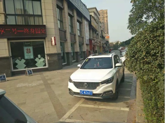 094111dnftnplnn7hzaawb.jpg.thumb.jpg