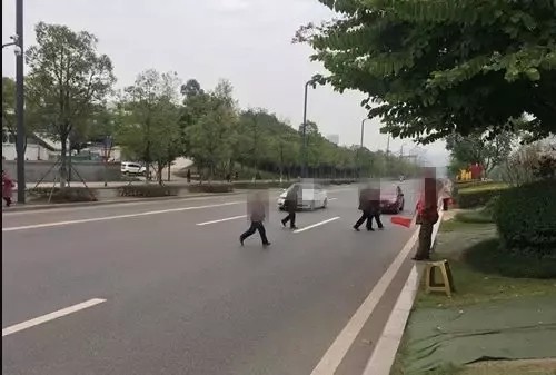 094838x82833vj32t89v98.jpg.thumb.jpg