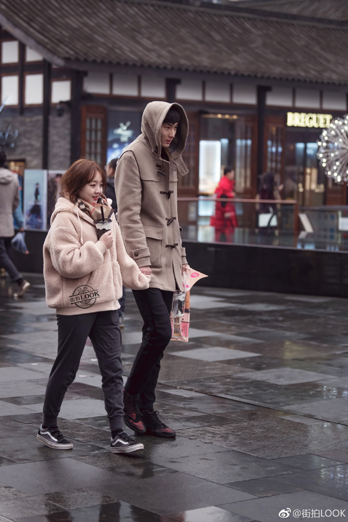 105108bl79m1mdmes8ned8.jpg