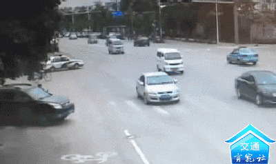 6ca054234d36464110f8b51ce373f4e7.gif