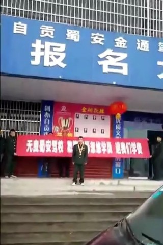 091434mmj0vbmei30gdln4.jpg.thumb.jpg