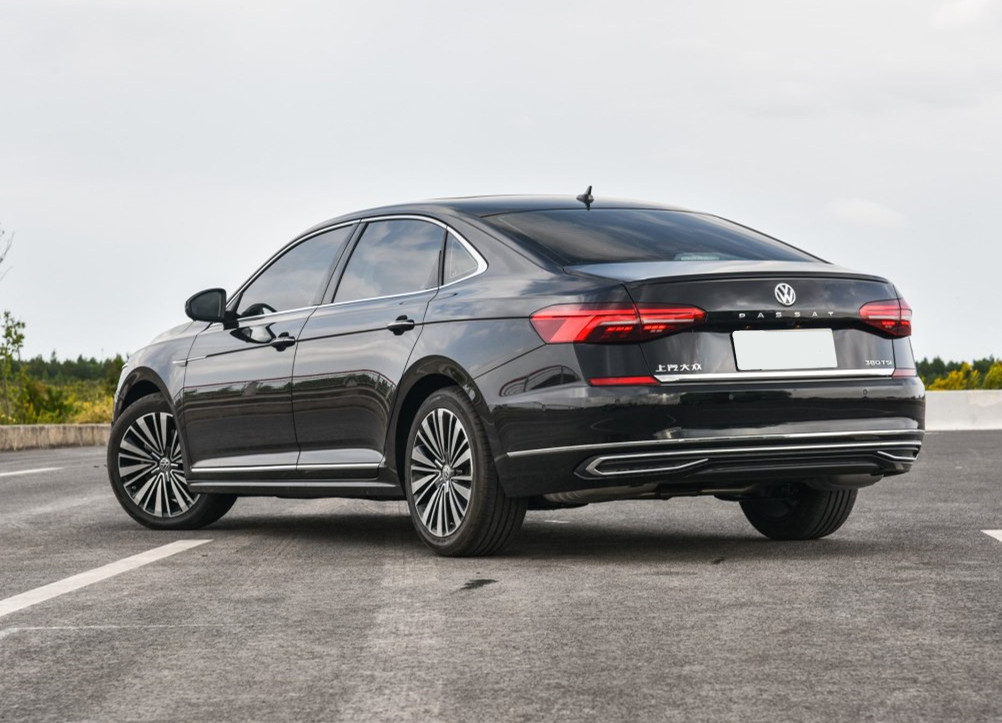 1024x0_1_q87_autohomecar__ChsEfFvaySCAcl9YAAbt6TcnrNI667.jpg