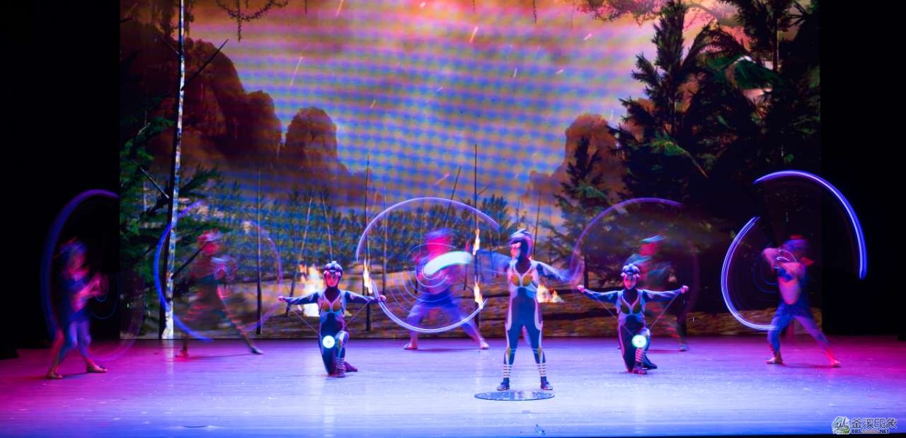 093633v81p821cn3zdc213.jpg