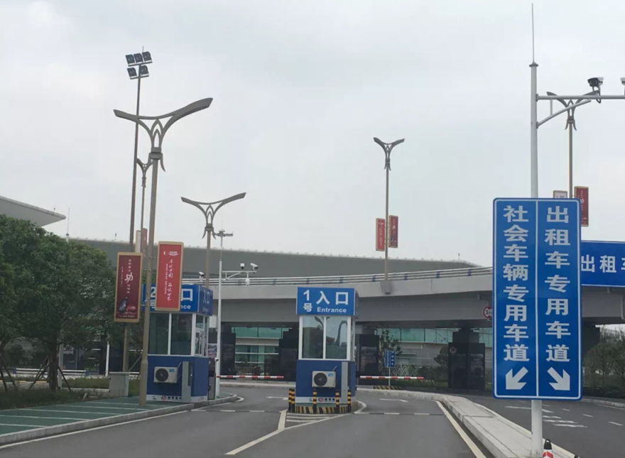 ac7087e1-e33e-487c-c215-43ae5645fe03.jpg