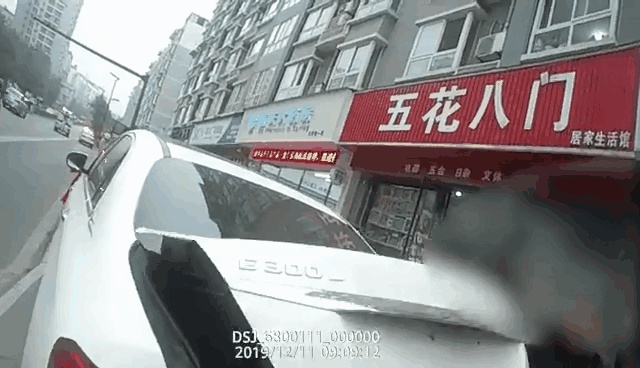 093858ovq10mrac80zqchk.jpg