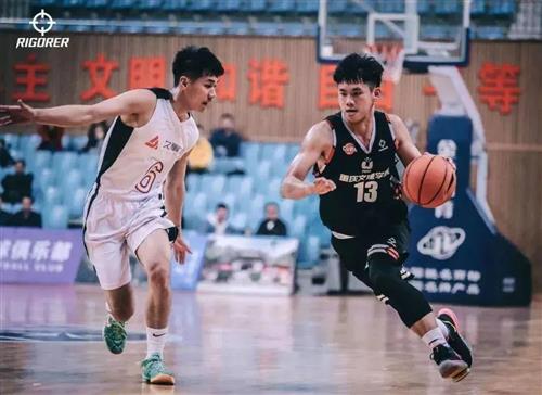 篮球历史新突破！富顺二中学子段丰伟成功入围CBA！-1.jpg