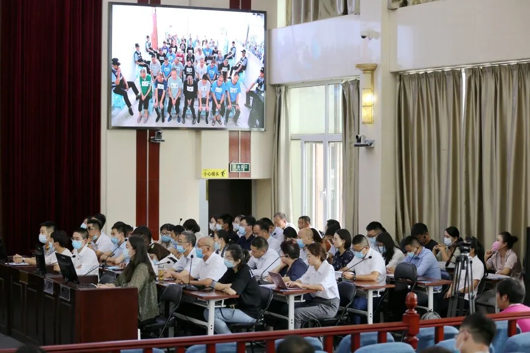 银川欧亚男健医院逼患者手术中加钱敛财破亿，48人获刑-3.jpg