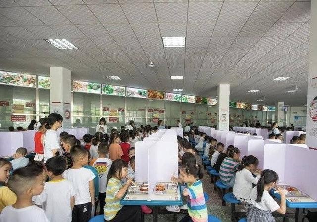 自贡这个学校“开学第一课”：培养节俭习惯 推动“光盘行动”-3.jpg