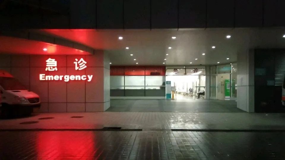 985硕士跳江殉情后，前女友终发声：比起贫穷，我更鄙视这样的你-21.jpg