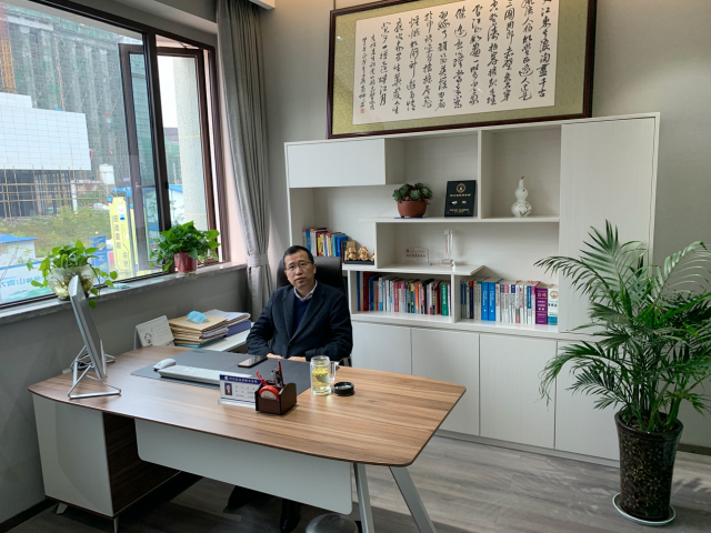 团结、敬业、专业——四川品冠律师事务所一直在路上！-5.jpg