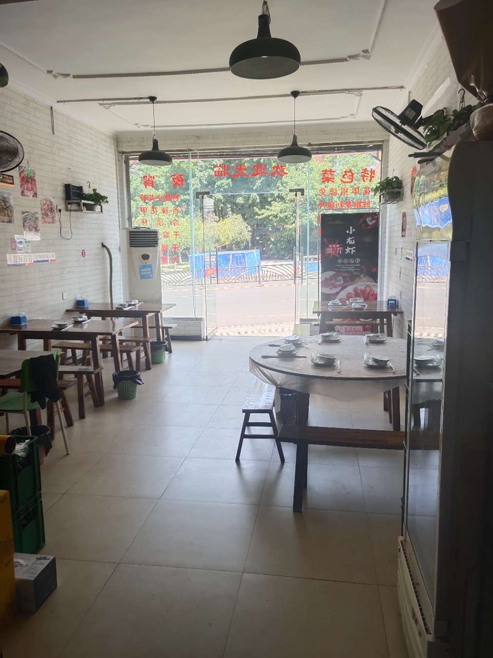 市住房公积金中心对面营业中餐馆转让-3.jpg