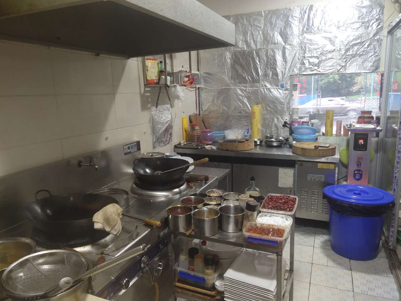 市住房公积金中心对面营业中餐馆转让-6.jpg