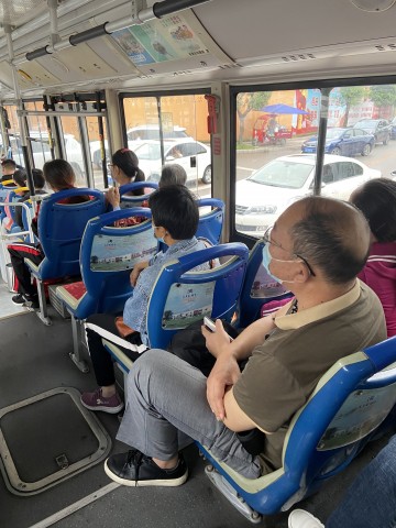 实力吐槽！自贡浦润城到西苑街那条路因为这些智障堵到死！-2.jpg