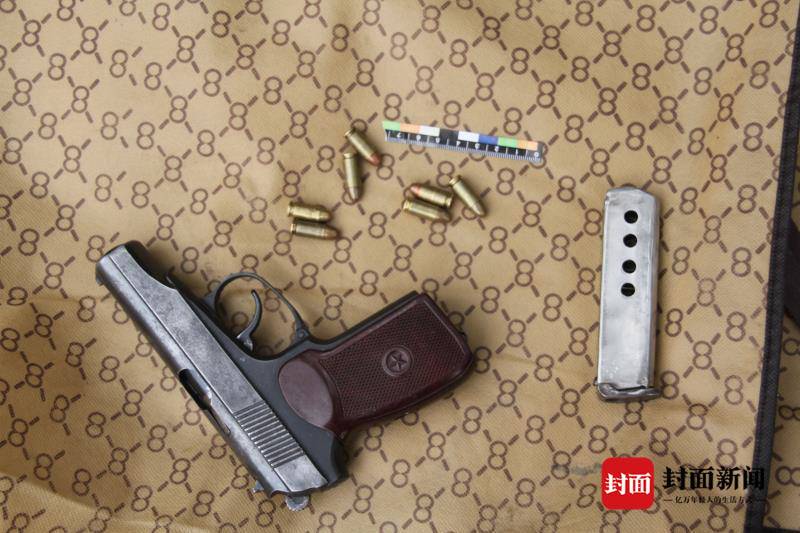自贡警方破获特大跨省运输贩卖毒品案，12名毒贩落网！-3.jpeg