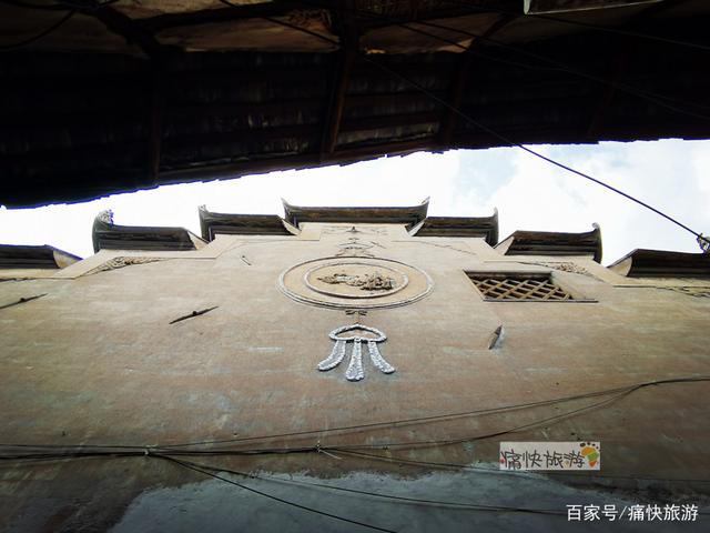 自贡古建之美——牛佛贺乐堂的风火墙-4.jpg
