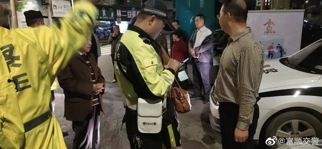严查！酒驾整治再发力，富顺交警酒驾整治行动持续开展中！-5.jpg