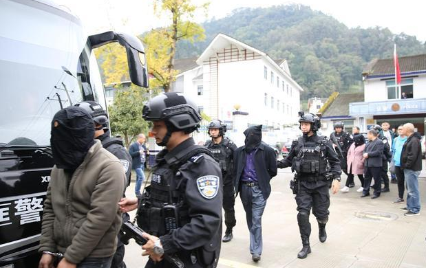 四川一村支书涉黑被判无期：掌控7个电站，案发前资产上亿-4.jpg