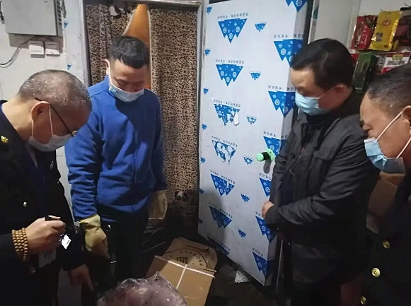 非法销售冷链食品 成都温江这家公司被罚10万元-1.jpg