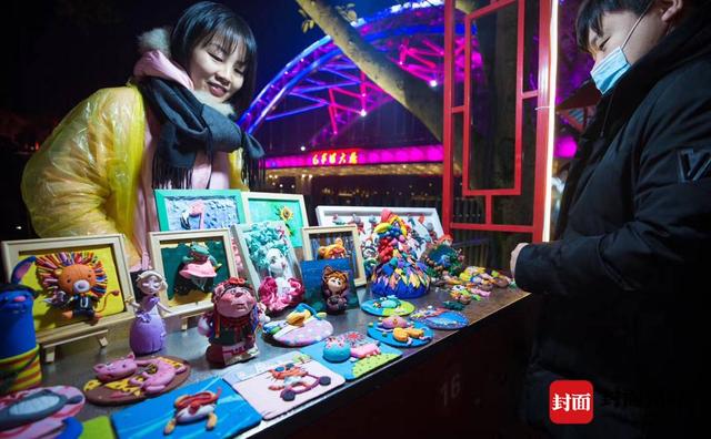 用镜头记录自贡创文成功的丰硕成果近百名封面拍客走进“诗意尖山”-2.jpg