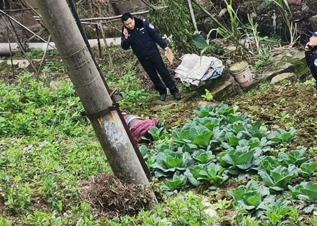虎头桥安置房突发火灾，一妇人从顶楼跳下来了！-5.jpg
