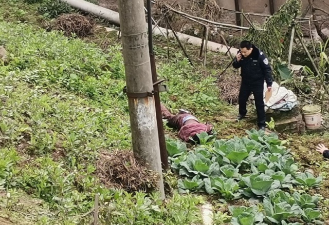 虎头桥安置房突发火灾，一妇人从顶楼跳下来了！-4.jpg
