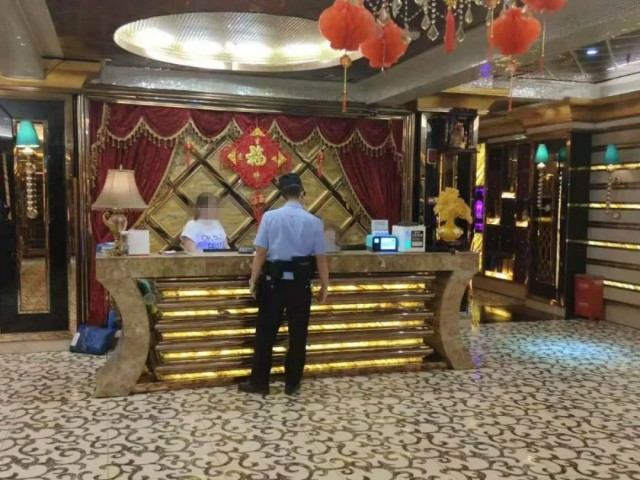 扫黑除恶 贡井警方重拳出击治理行业乱象-3.jpg