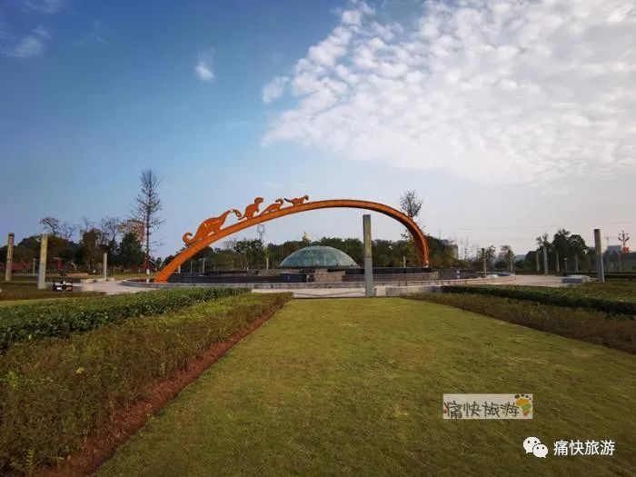 冬日黄昏，遇见自贡东北部新城的“恐龙之心”！-7.jpg