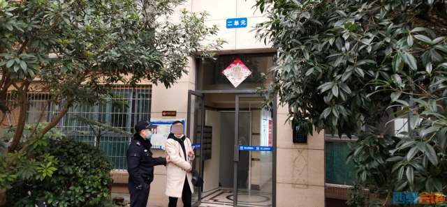 自贡一男子入室盗窃，却撞见男主回家！竟然...-1.jpg