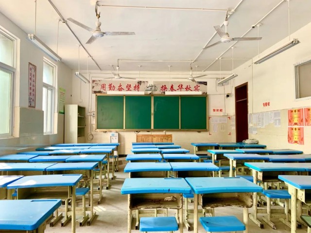 官宣！学生寒假放假开学时间出炉！神兽回家请注意查收！-1.jpg