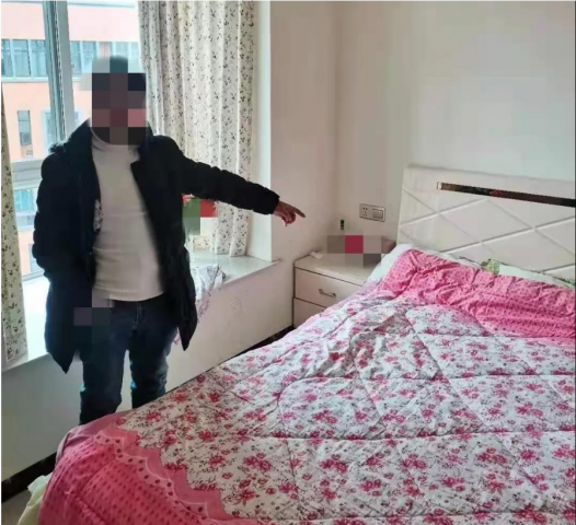 南湖一女子报警称家中被盗，不料却被民警查出龌龊事......-2.jpg
