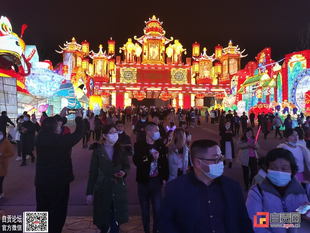 自贡灯会今日门票预定已达2w+！建议看灯乘坐免费公交摆渡车-1.jpeg