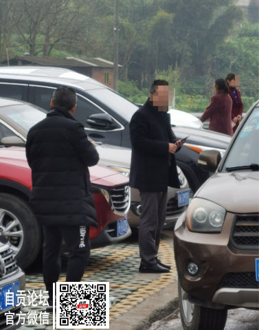 好操哦，三多寨人肉占车位的-2.jpg