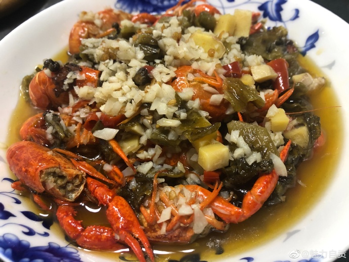 一盘失败的龙虾-1.jpg