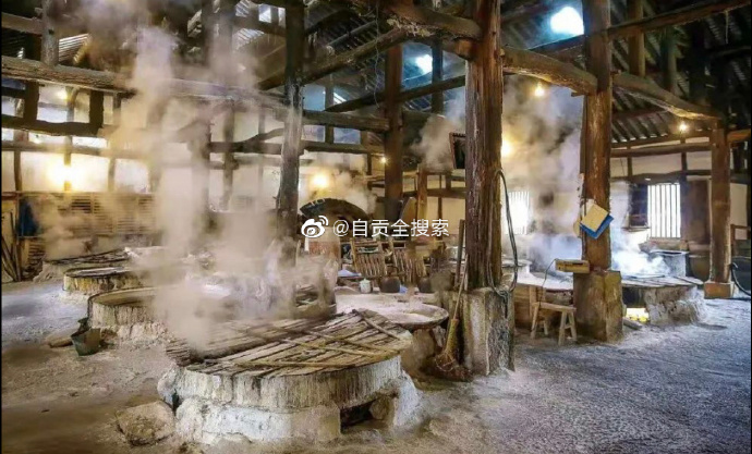 自贡天车背后是传承-3.jpg