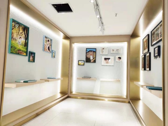 祝贺！梵希照相馆新店——在华商爱琴海蓝岸天街如约而至隆重开业-19.jpg
