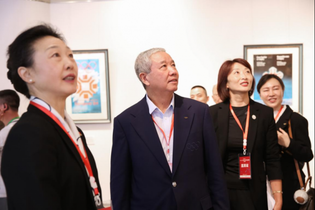 2021萨马兰奇杯气排球邀请赛（自贡站）正式揭幕 近千人共享体育激情盛会-4.jpg