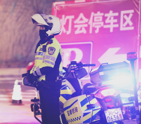 自贡公安交警加快“铁骑”机动勤务建设增强城市交通管控-7.jpg