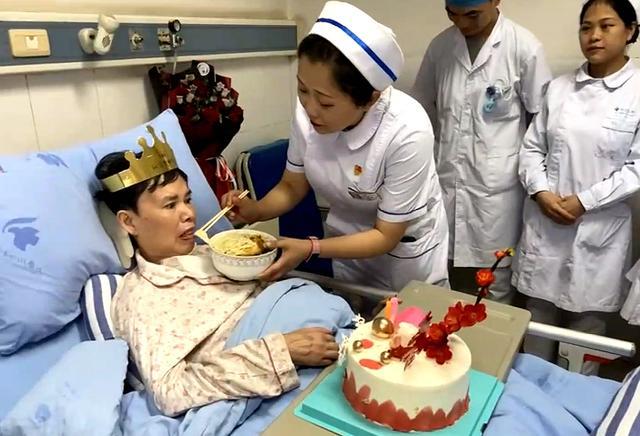 五一里的医护人员：坚守岗位 为生命保驾护航-18.jpg