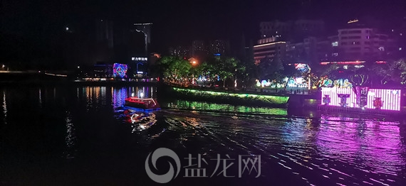 楼盘夜景瞧过没? 给你不一样的视觉感受-3.jpg