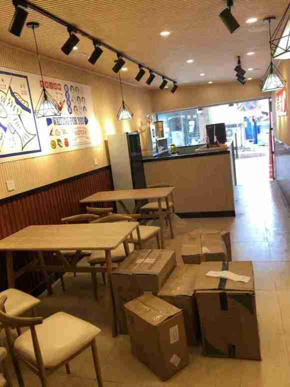 店铺转让:理工学院学苑街，做加盟店的店面，装修完好-4.jpg