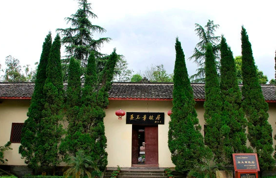 【恐龙研学游·彩灯璀璨夜】自贡市2021暑期文旅活动精品线路推荐（上）-8.jpg