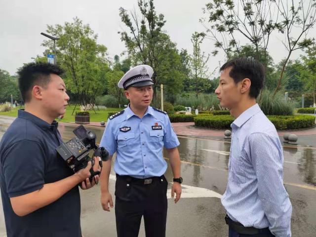警企联合打造“零酒驾街区”助力消除交通安全隐患-3.jpg
